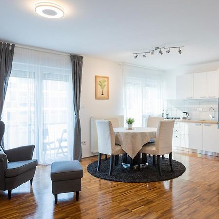 Spacious 2Bdr Apartment - Free Parking Zagreb Eksteriør bilde
