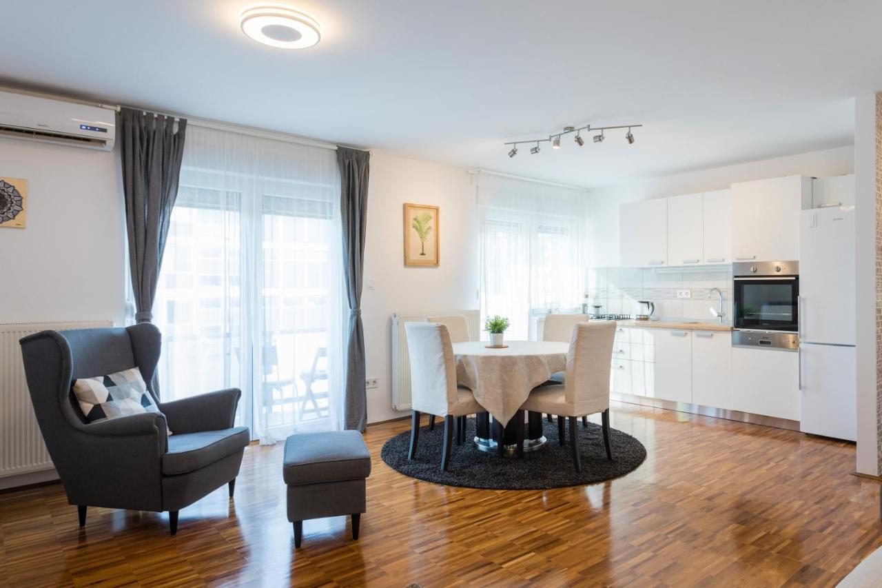Spacious 2Bdr Apartment - Free Parking Zagreb Eksteriør bilde